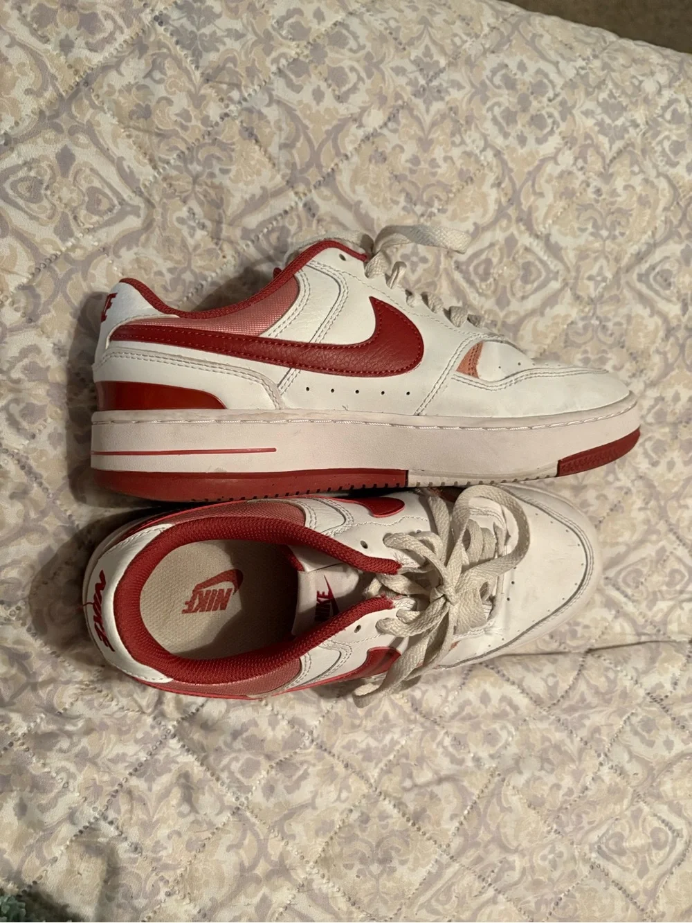 Nike White, Red & Pink Low-Top Sneakers with Red Swoosh